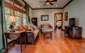 Luxury Lakeview 1Br Resort Condo - Firefly Cove, Lake Lure